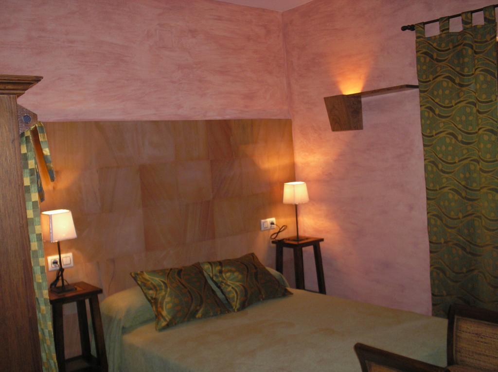 Hostal La Searila Seares Exterior foto