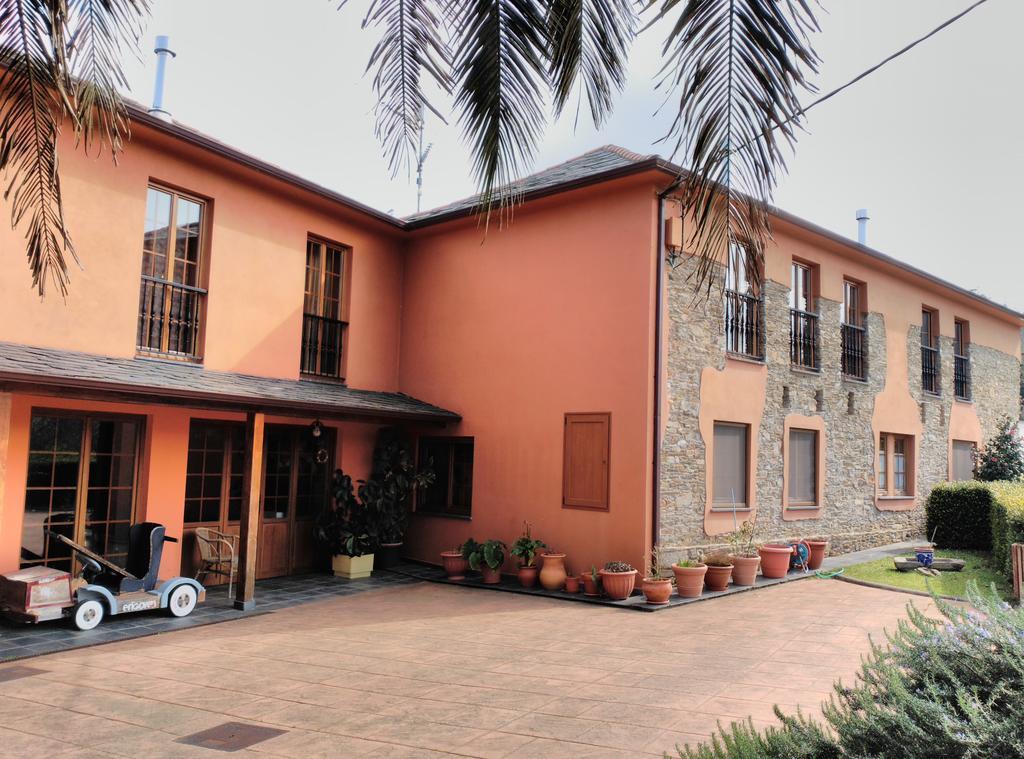 Hostal La Searila Seares Exterior foto